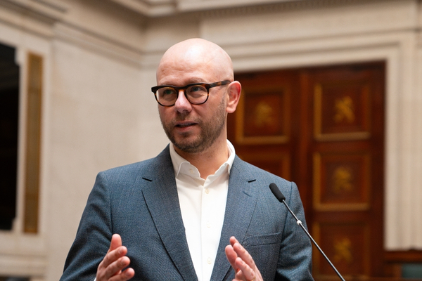 Regering dient wetsontwerp in om lijststem af te schaffen: Anders. verheugd over belangrijke democratische hervorming