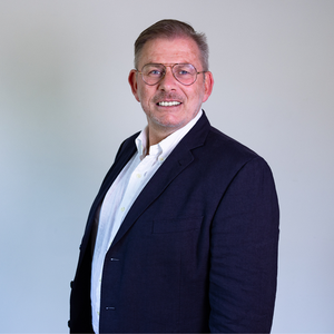 Dirk Steurs