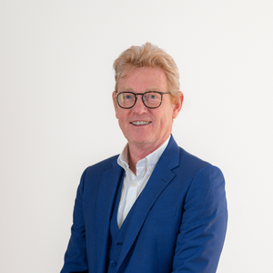 Kris De Leeuw